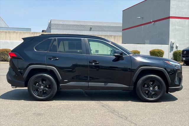 Certified 2022 Toyota RAV4 XLE AWD/4WD image 6