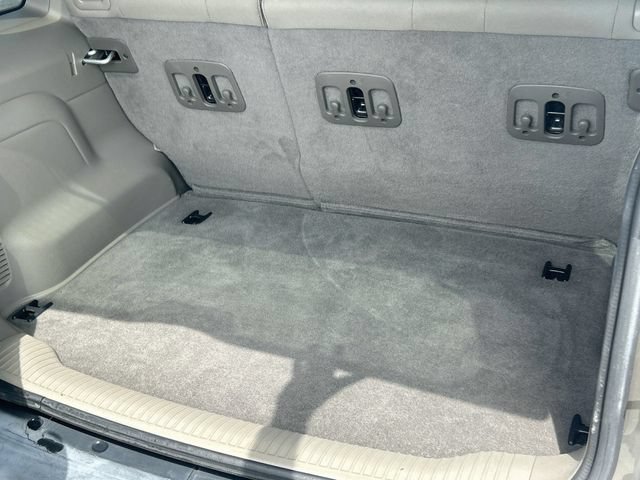 Used 2006 Jeep Liberty Sport AWD/4WD image 30