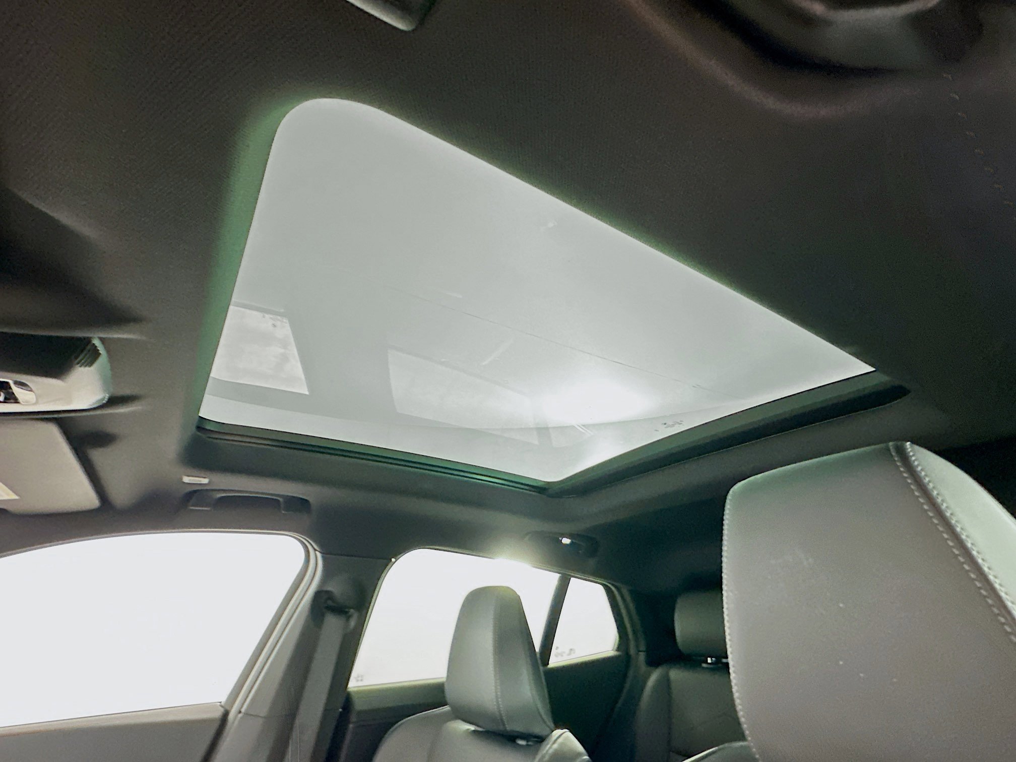 Used 2025 BMW X2 xDrive28i image 25