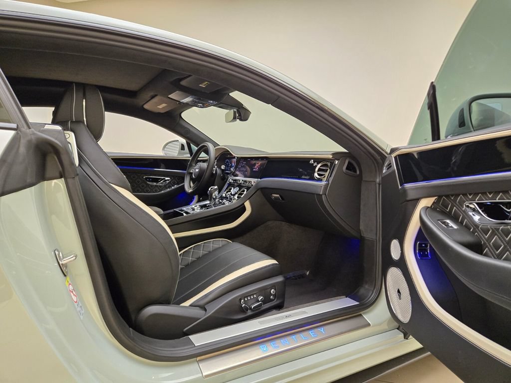 Used 2024 Bentley Continental GT Speed AWD/4WD image 22