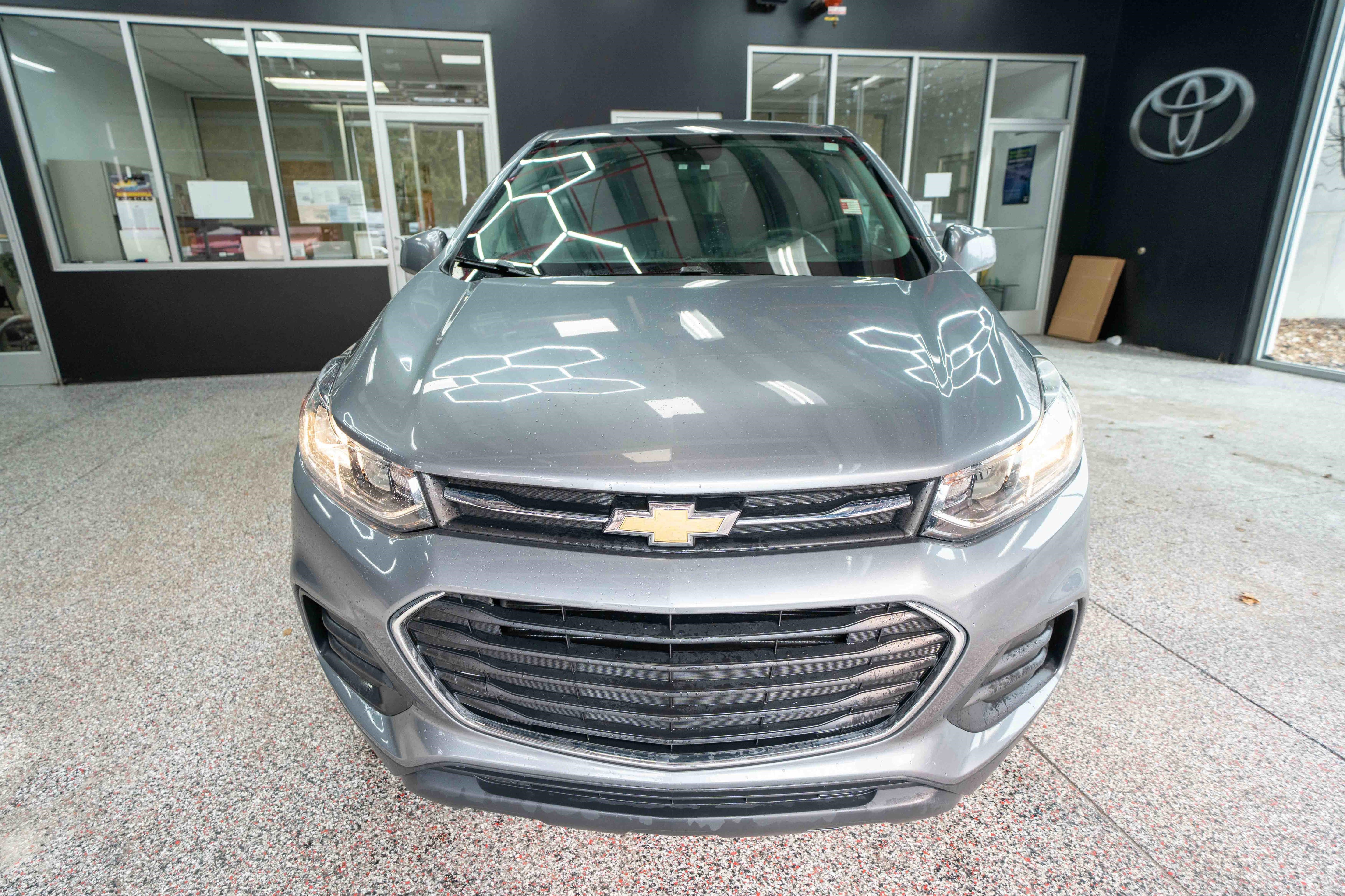 Used 2020 Chevrolet Trax LS w/ Tint and Cruise Package image 6