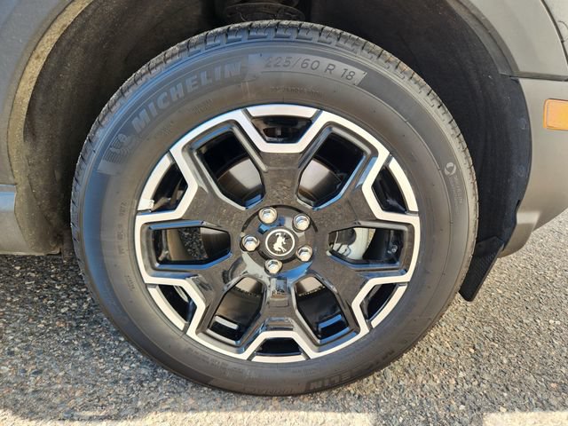 Certified 2025 Ford Bronco Sport Outer Banks w/ Outer Banks Tech Package+ AWD/4WD image 21