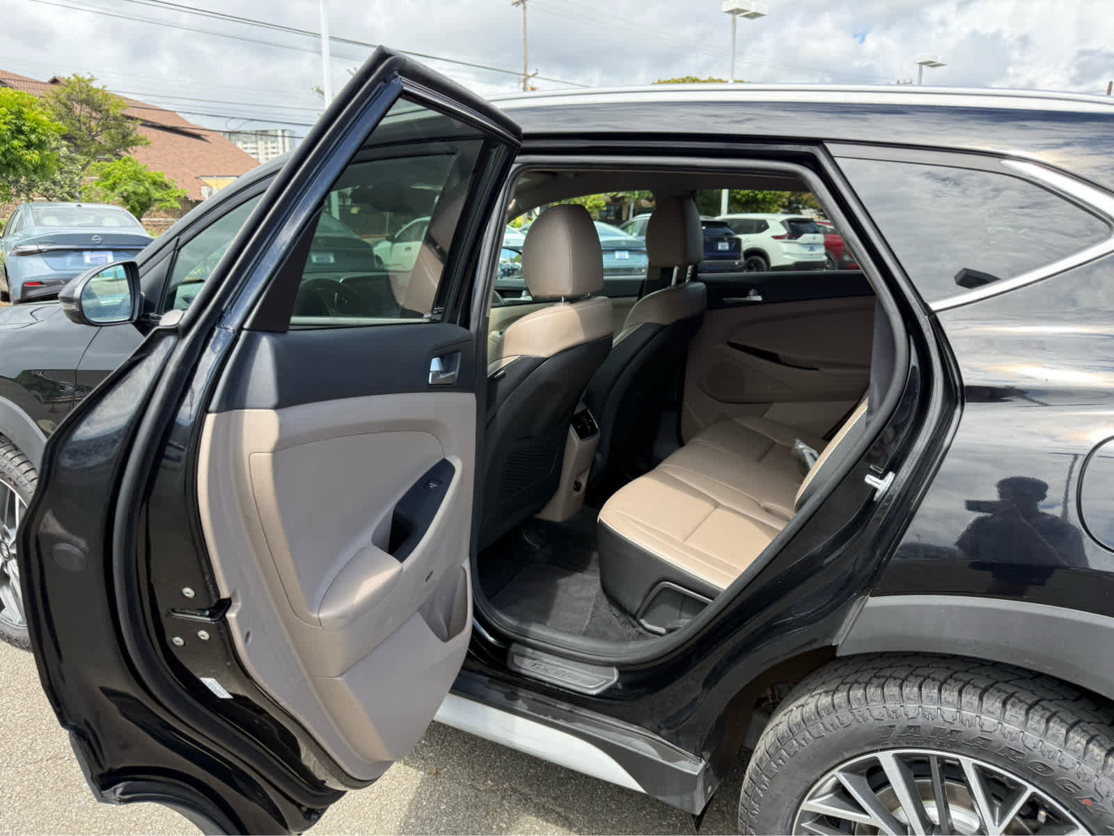 Used 2020 Hyundai Tucson Limited w/ Cargo Package AWD/4WD image 9
