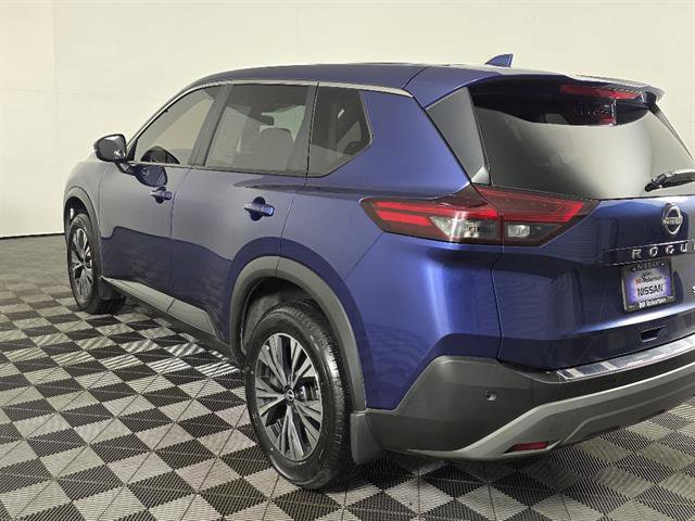 Used 2023 Nissan Rogue SV AWD/4WD image 6