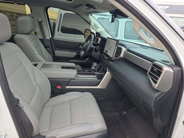 Used 2023 Toyota Sequoia Limited AWD/4WD image 15