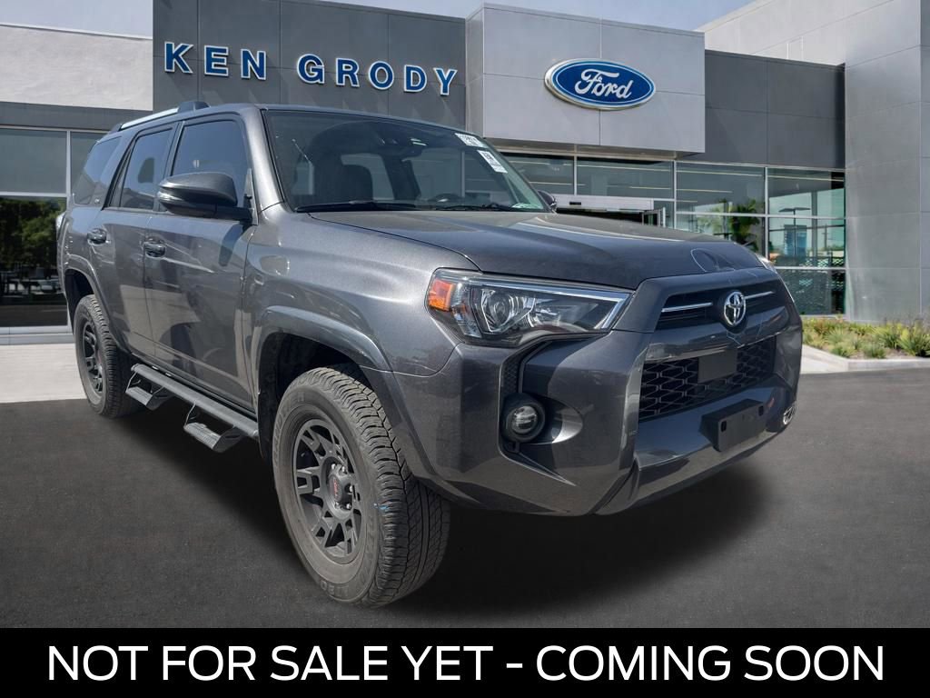 Used 2021 Toyota 4Runner SR5 Premium w/ Moonroof Package image 1
