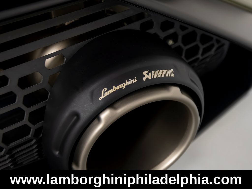 Used 2023 Lamborghini Huracan STO RWD image 53