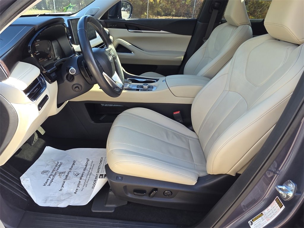 Used 2022 INFINITI QX60 Sensory w/ Cargo Package image 27