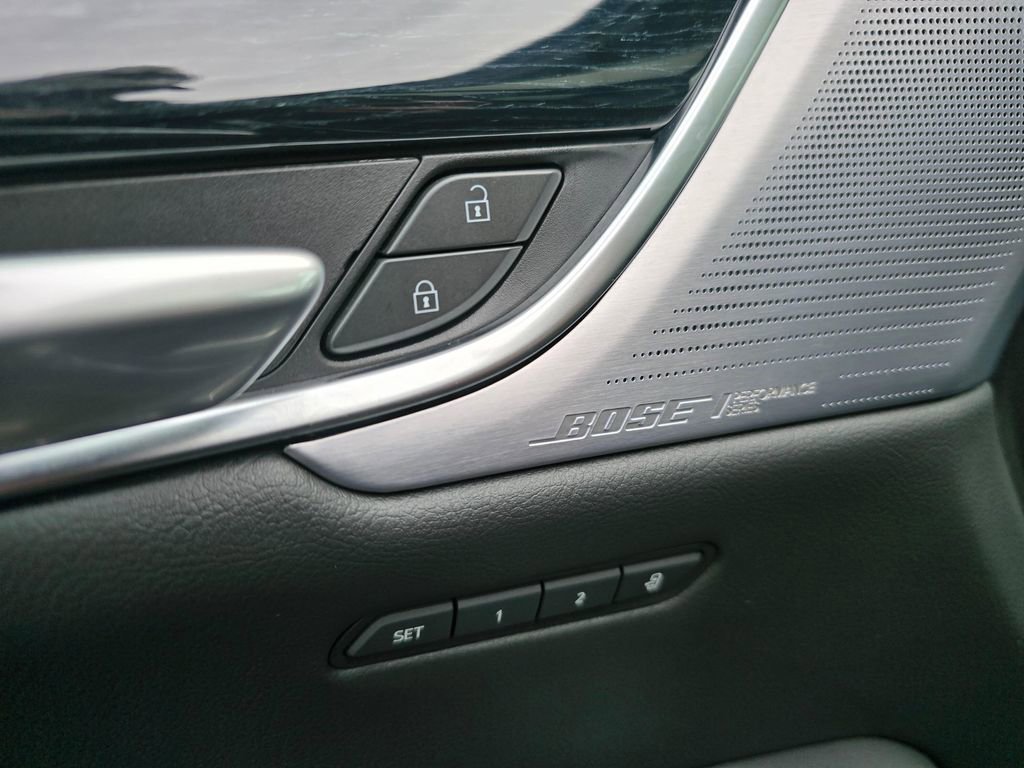 Used 2025 Cadillac XT5 Premium Luxury w/ Technology Package image 26