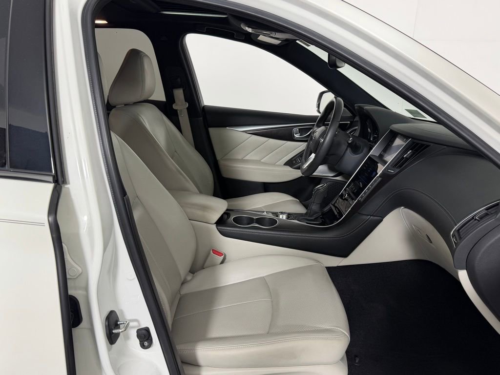 Used 2023 INFINITI Q50 Sensory image 28