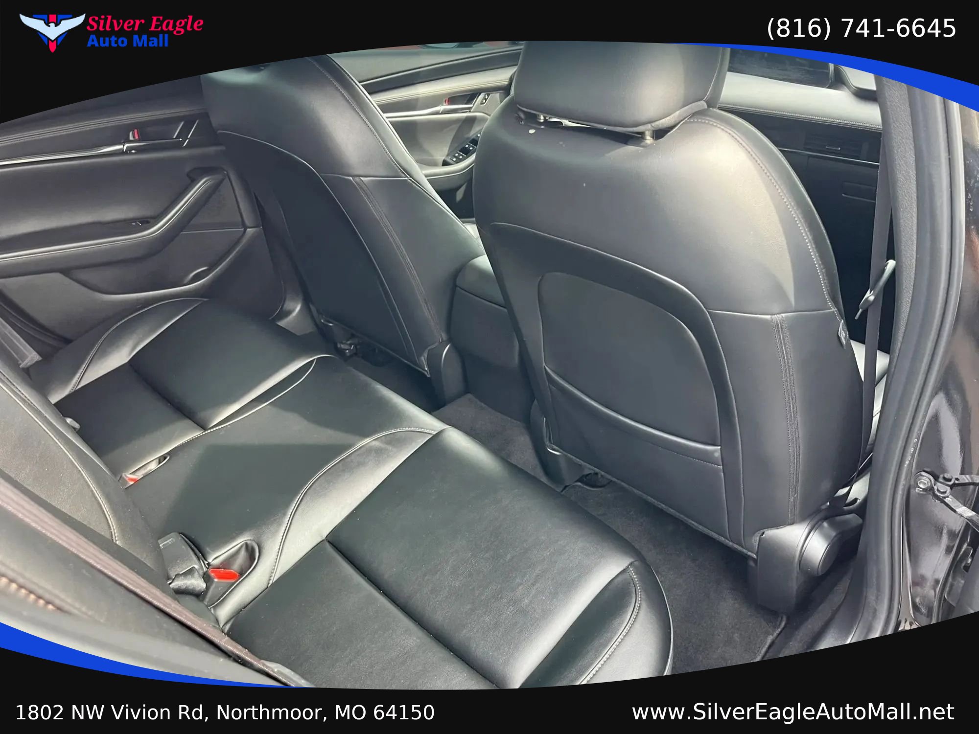 Used 2019 MAZDA MAZDA3 Sedan FWD image 9