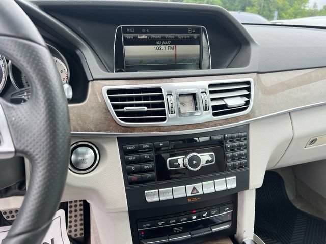 Used 2014 Mercedes-Benz E 350 Sedan image 36