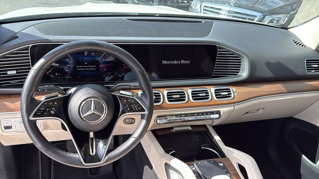 Certified 2025 Mercedes-Benz GLE 350 4MATIC image 23