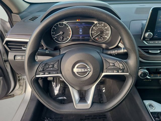 Used 2024 Nissan Altima 2.5 SV FWD image 26