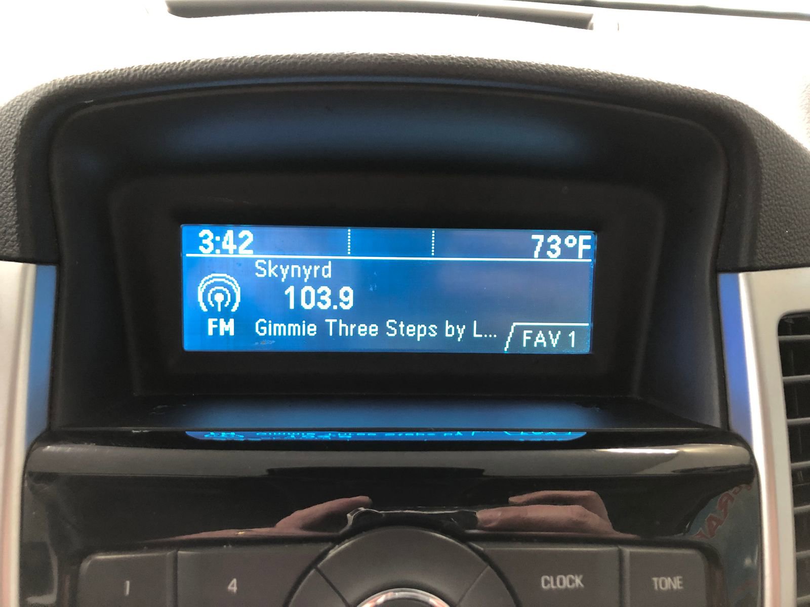 Used 2013 Chevrolet Cruze LS FWD image 27