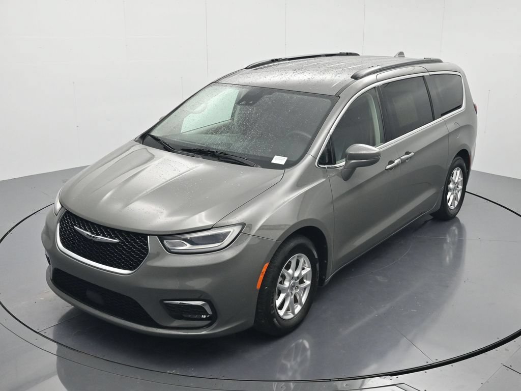 Used 2022 Chrysler Pacifica Touring-L FWD image 28