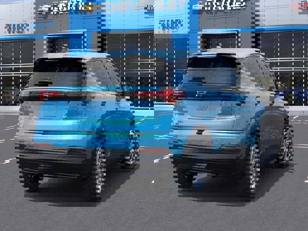 New 2027 Chevrolet Bolt LT image 4
