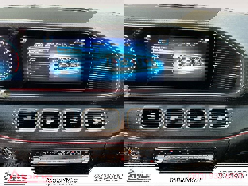 Used 2023 Mercedes-Benz GLS 450 4MATIC image 11