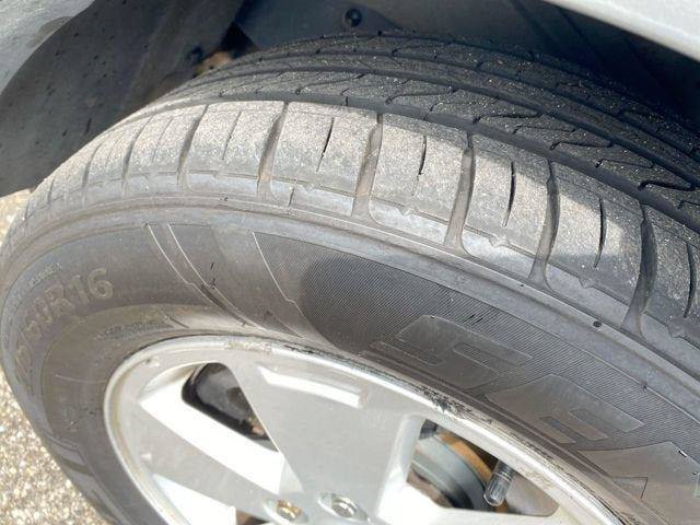 Used 2008 Chevrolet Impala LT FWD image 15