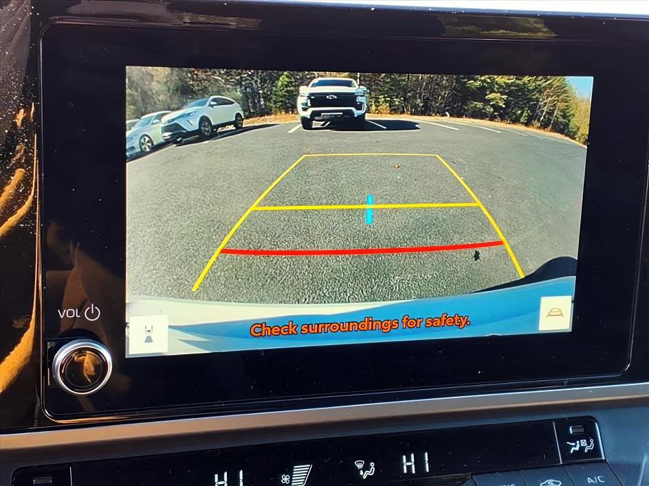 Certified 2025 Toyota Camry SE image 15