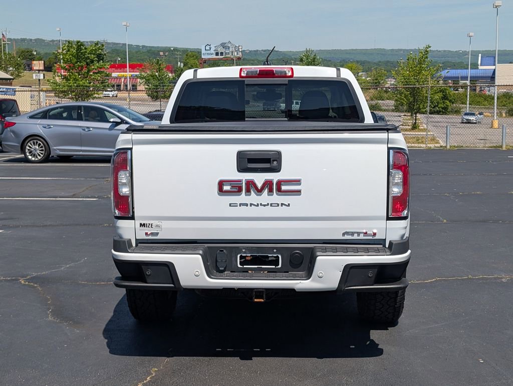 Used 2022 GMC Canyon AT4 w/ Trailering Package AWD/4WD image 8