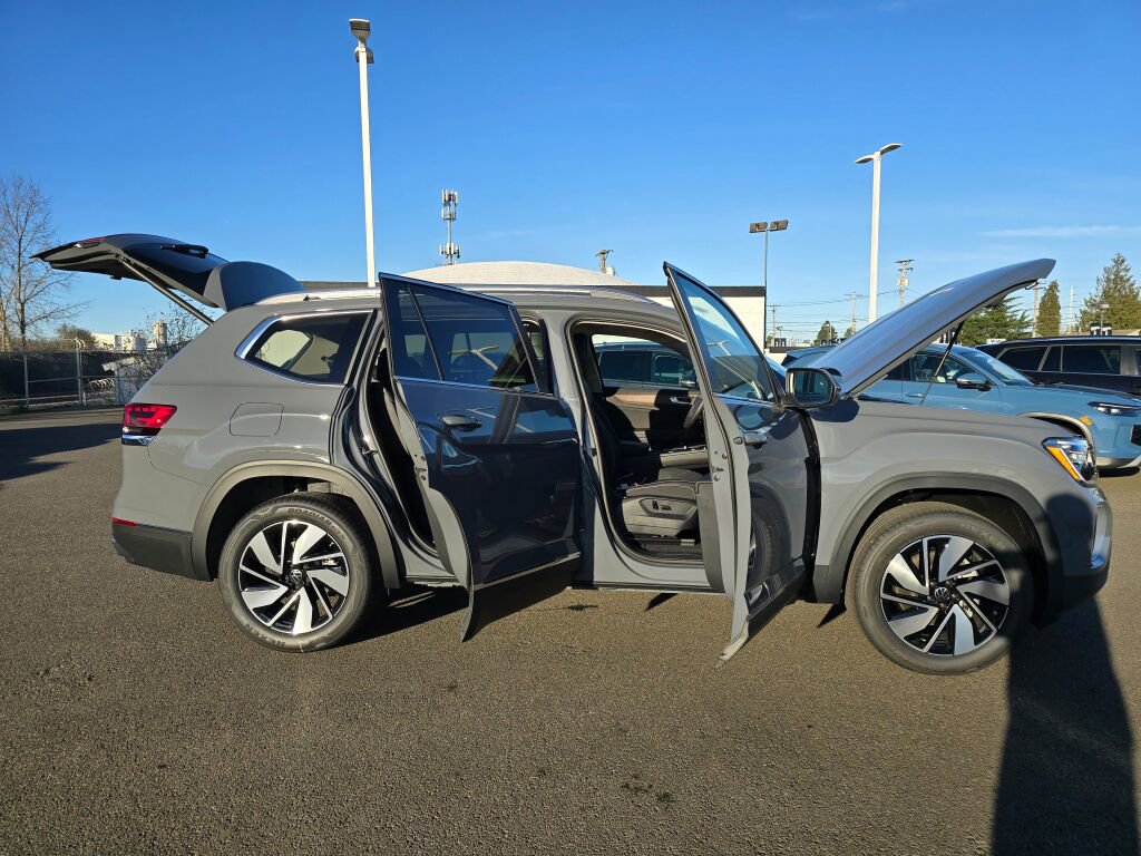 New 2026 Volkswagen Atlas SEL image 16