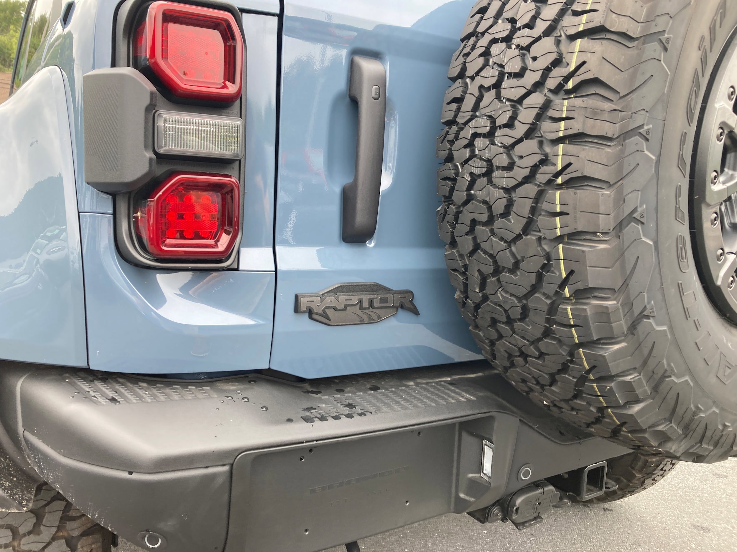 New 2025 Ford Bronco Raptor w/ Interior Carbon Fiber Pack AWD/4WD image 13