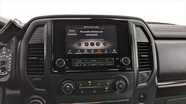 Used 2023 Nissan Titan SV image 23