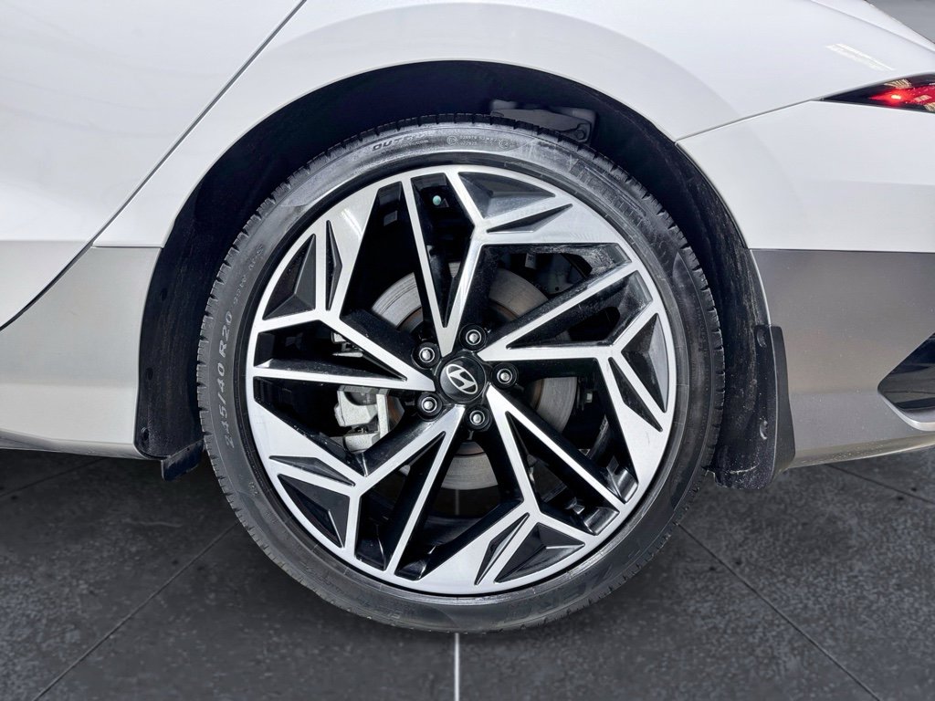 Used 2024 Hyundai Ioniq 6 SEL image 32