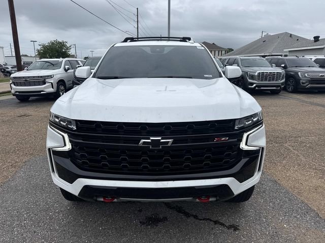 Used 2024 Chevrolet Tahoe Z71 w/ Luxury Package AWD/4WD image 2