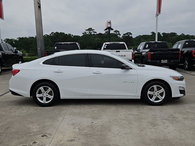 Used 2022 Chevrolet Malibu LS FWD image 4