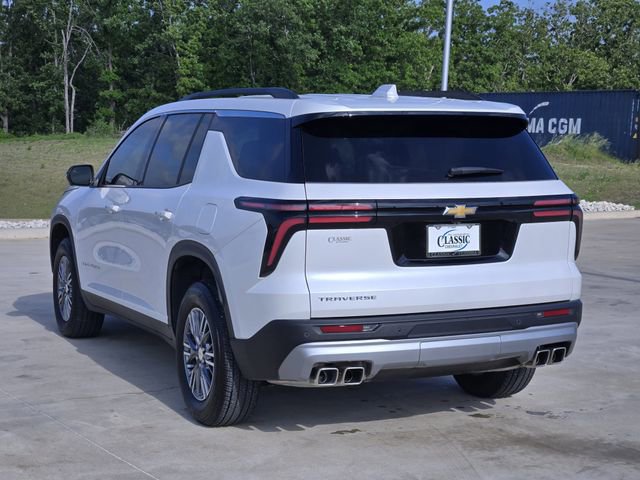 Used 2025 Chevrolet Traverse LT w/ Driver Confidence Package FWD image 6