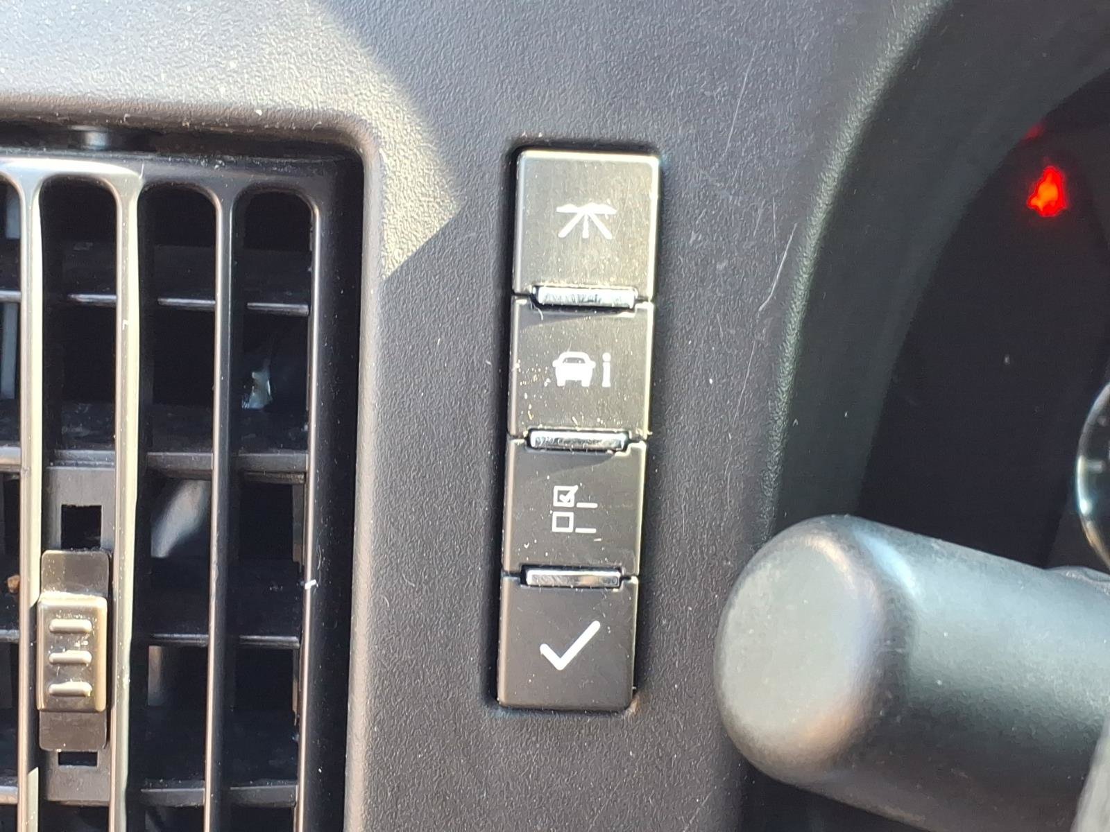Used 2025 GMC Savana 2500 w/ Driver Convenience Package RWD image 16