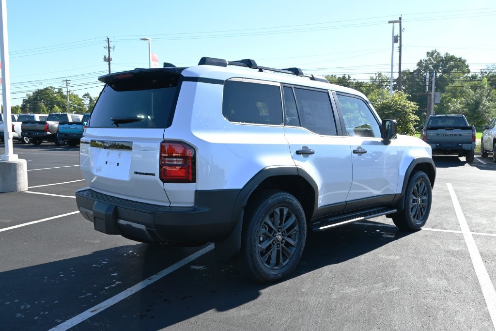 New 2027 Toyota Land Cruiser AWD/4WD image 9
