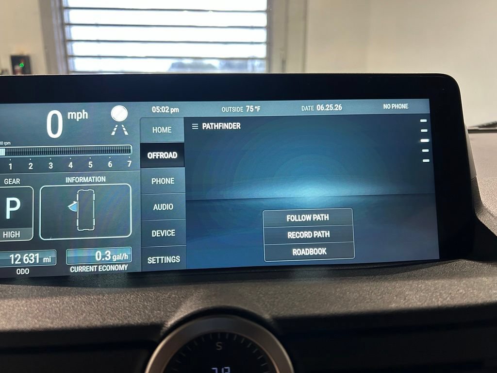 Used 2024 INEOS Grenadier Station Wagon AWD/4WD image 23