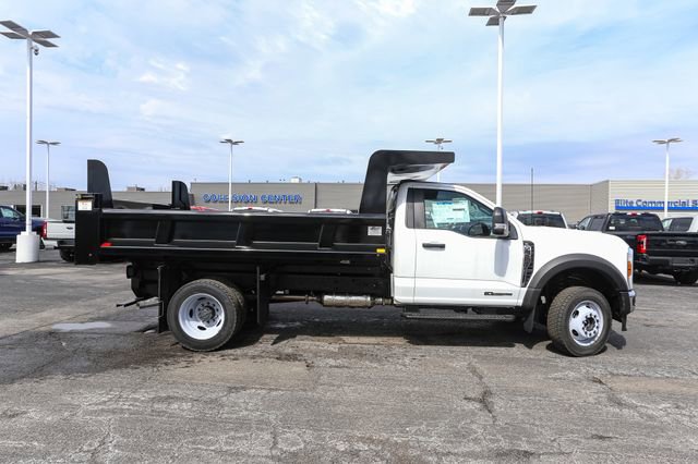 New 2025 Ford F550 4x4 Regular Cab Super Duty image 12