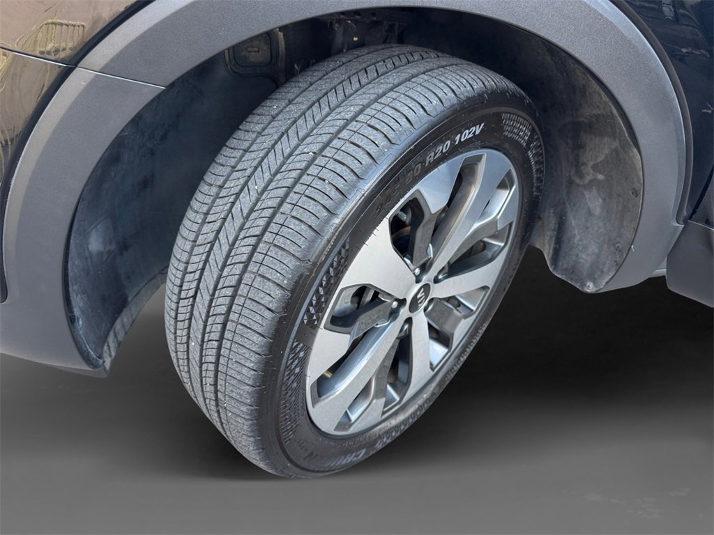 Used 2021 Kia Telluride EX w/ EX Premium Package image 10