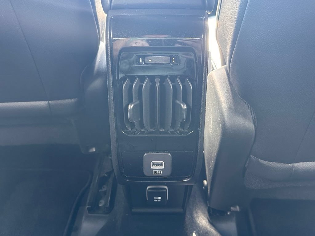 Used 2024 Jeep Compass Limited AWD/4WD image 48
