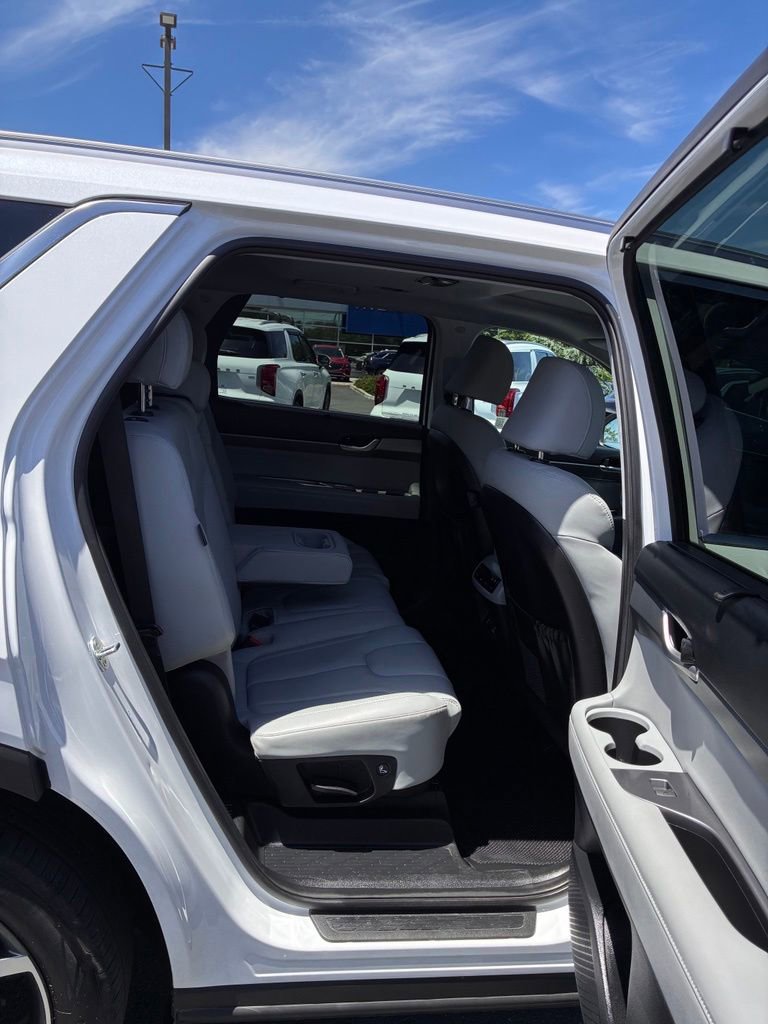 Used 2025 Hyundai Palisade SEL AWD/4WD image 25