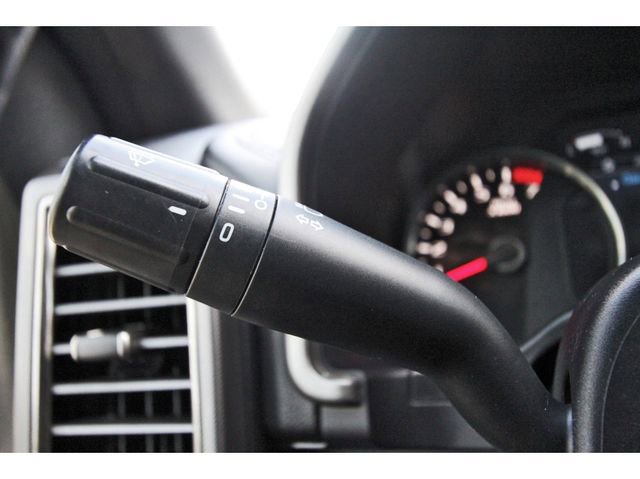 Certified 2019 Ford F150 Raptor w/ Equipment Group 802A Luxury image 19