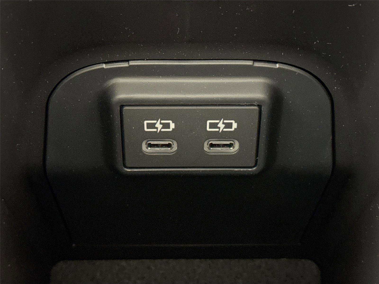 Certified 2025 Toyota RAV4 XLE Premium image 33