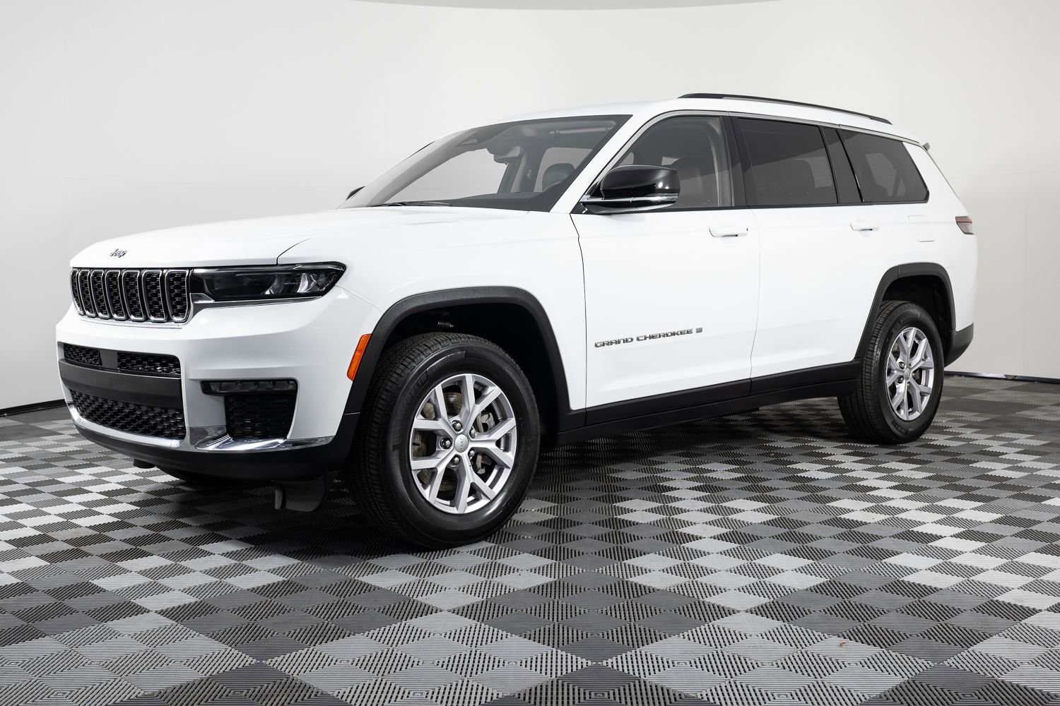 Used 2022 Jeep Grand Cherokee L Limited