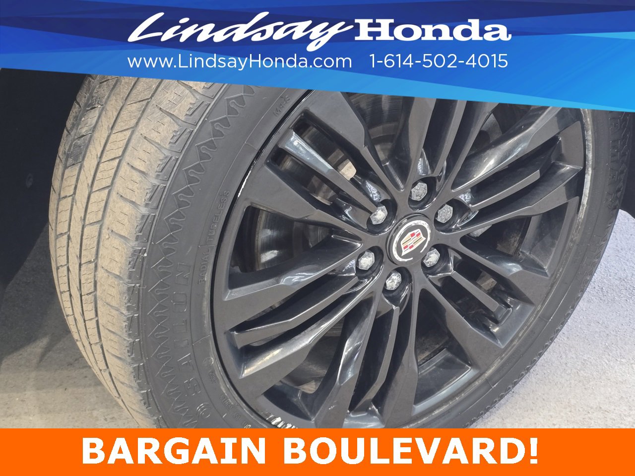 Used 2017 Cadillac XT5 Premium Luxury image 24