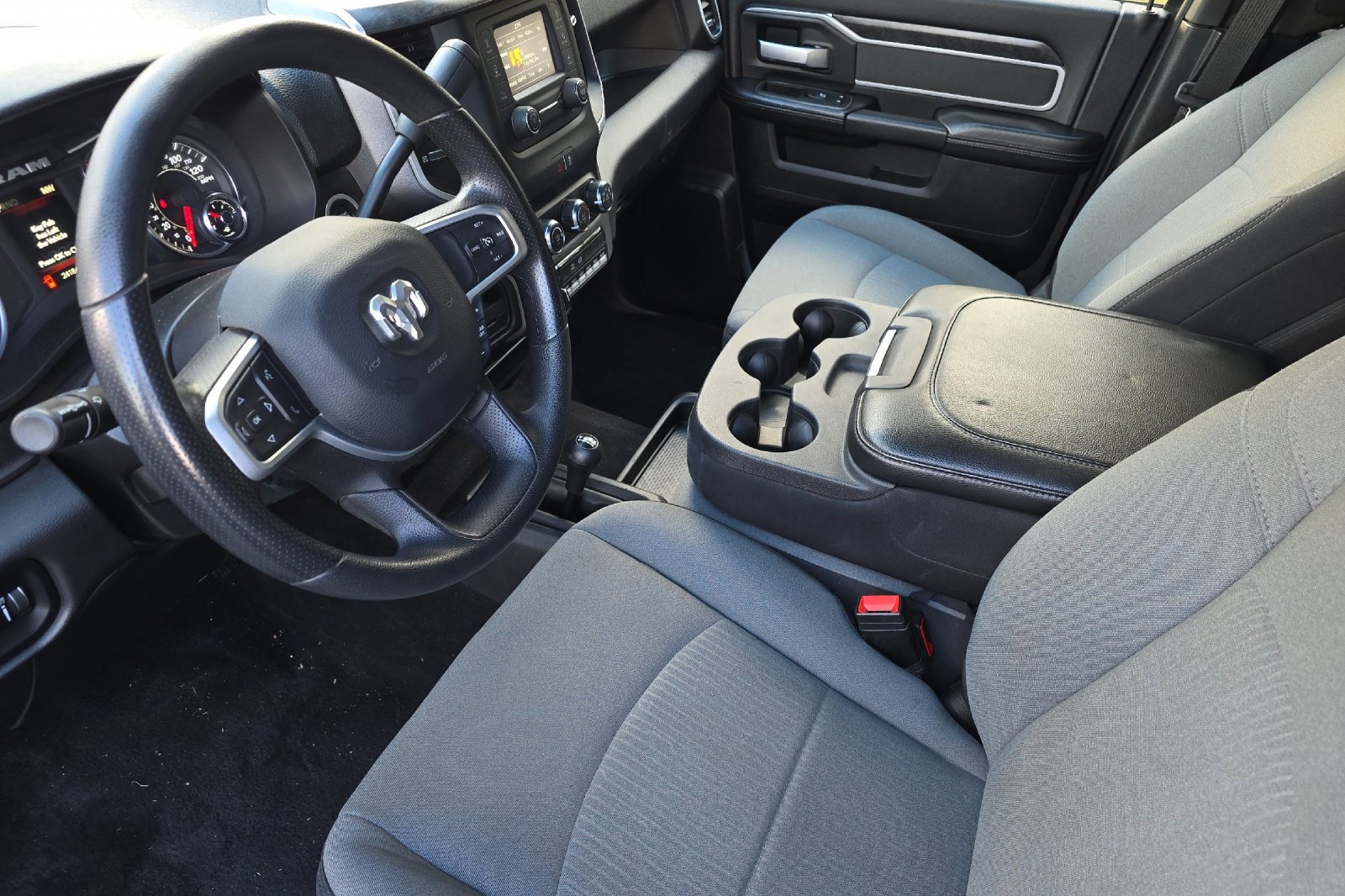 Used 2024 RAM 3500 SLT w/ Quick Order Package 2YG SLT image 11