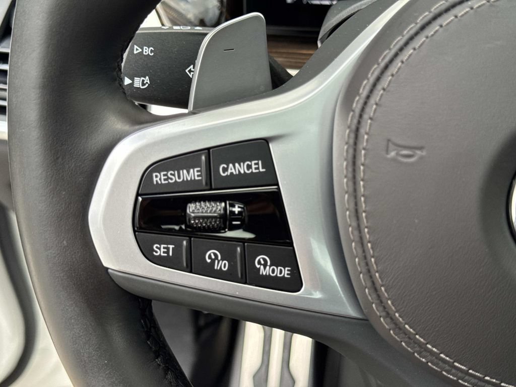 Used 2024 BMW X5 xDrive40i w/ M Sport Package AWD/4WD image 30
