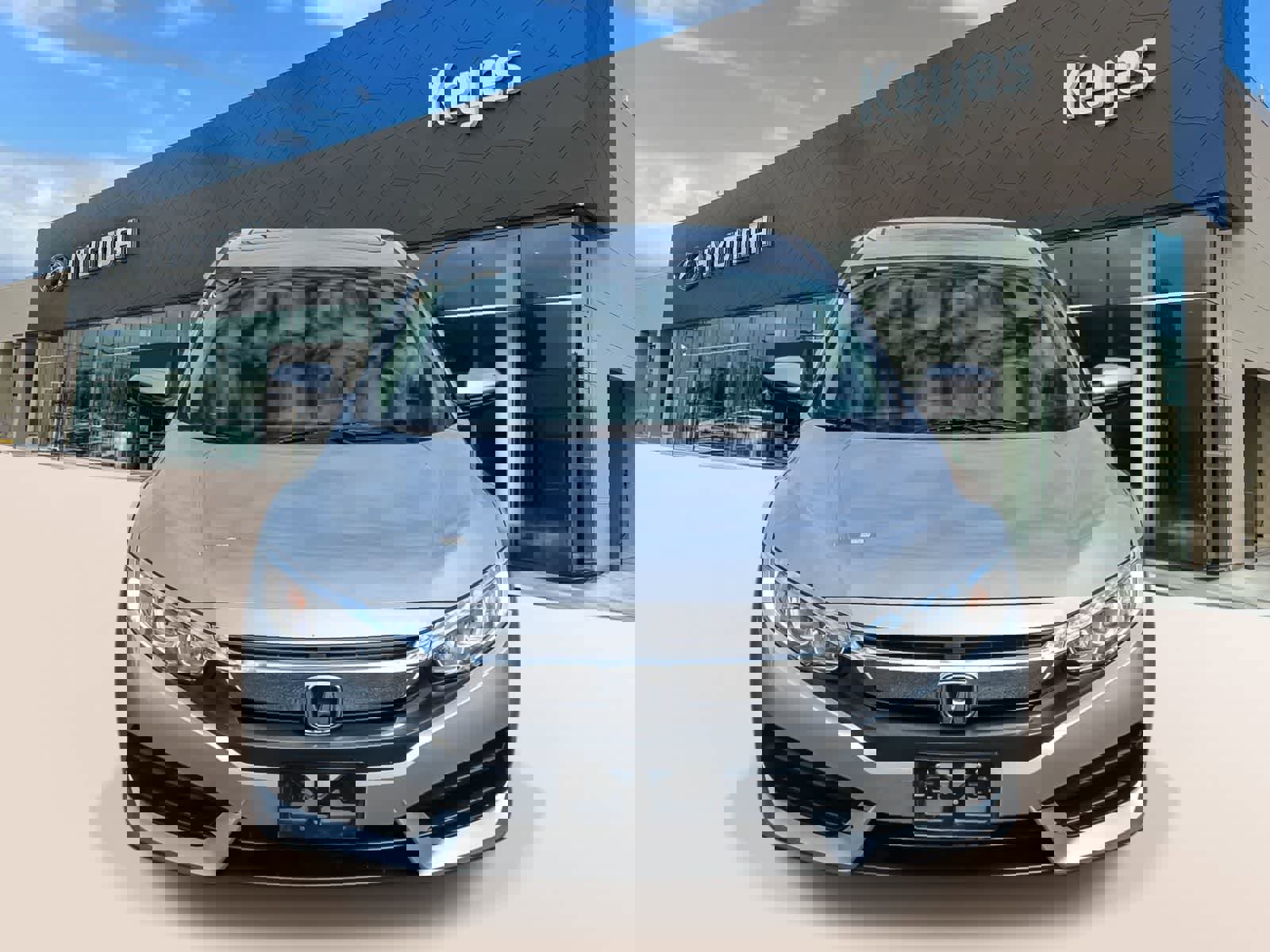 Used 2017 Honda Civic EX image 2