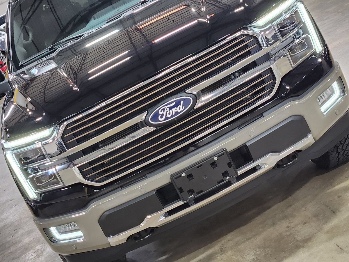 Used 2025 Ford F150 King Ranch w/ FX4 Off-Road Package AWD/4WD image 19