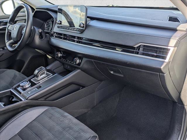 Used 2024 Mitsubishi Outlander Ralliart image 21