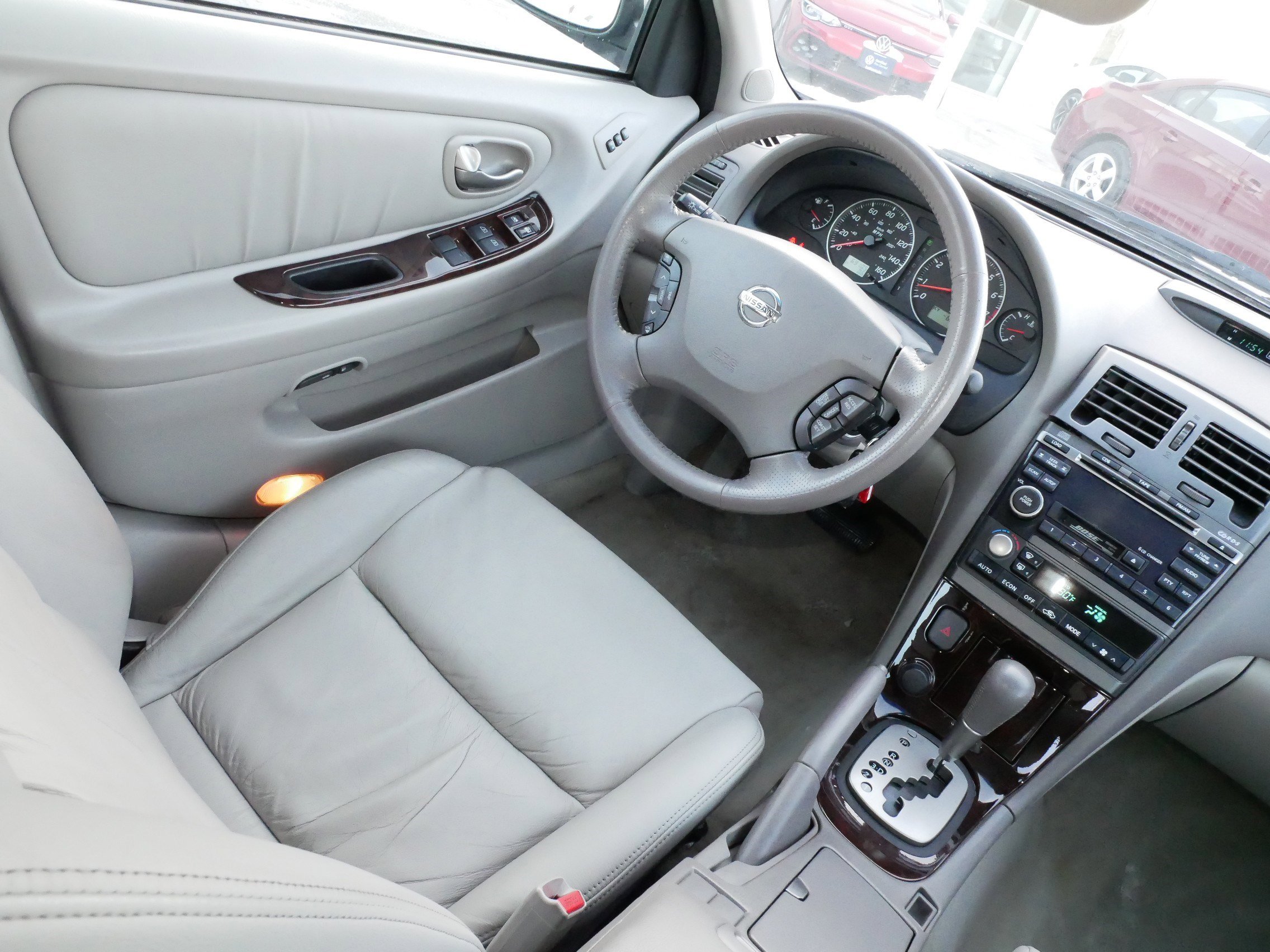 Used 2003 Nissan Maxima GLE image 9