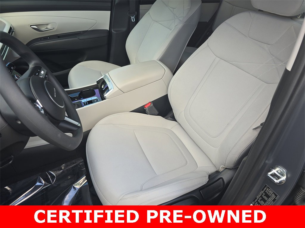 Certified 2025 Hyundai Tucson SE image 14
